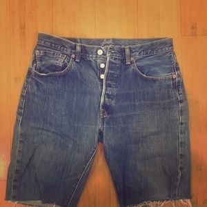 Men’s Levi Jorts